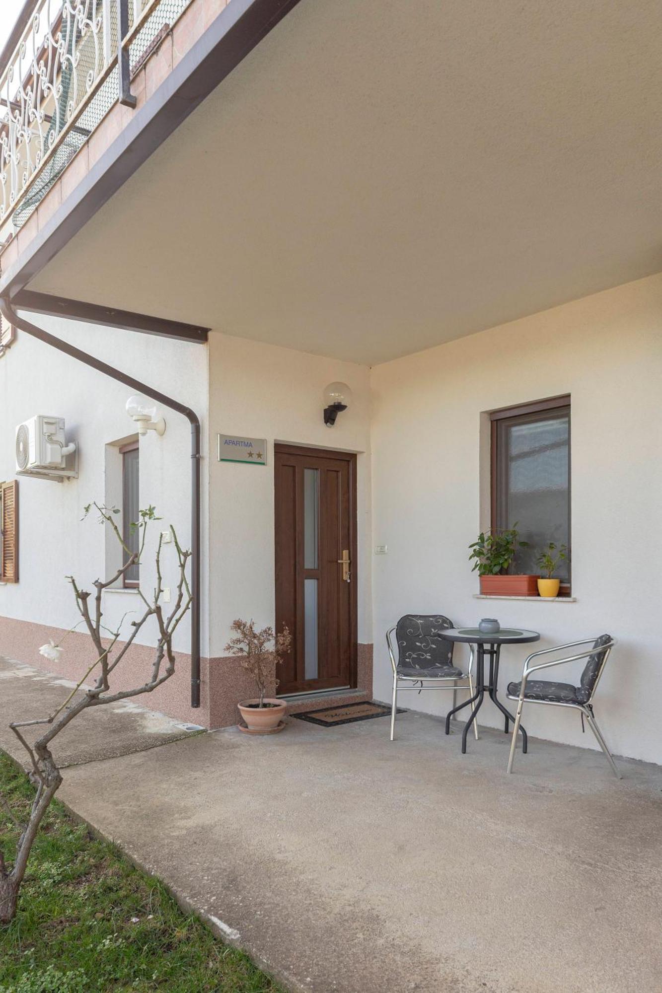 Apartma Vesna Koper Luaran gambar
